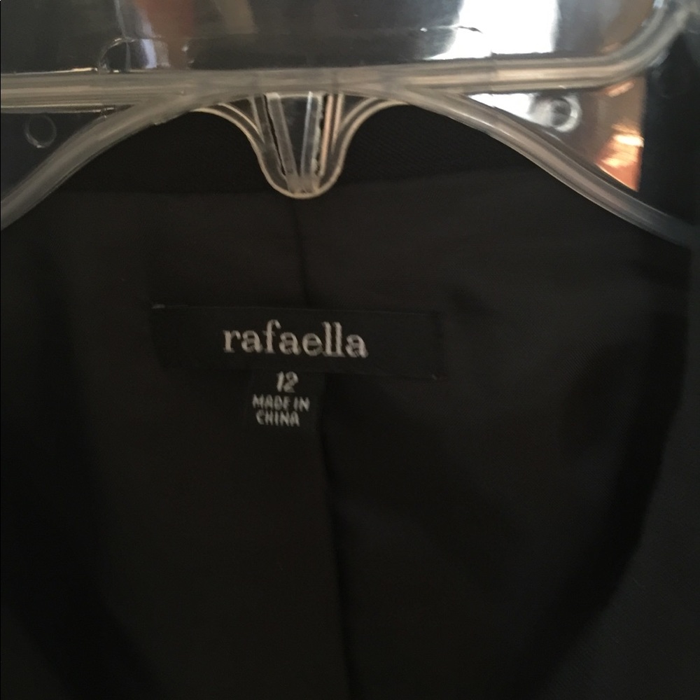 Rafaela, Ladies Black Trench Coat! GET THE “LOOK”… - Picture 7 of 16